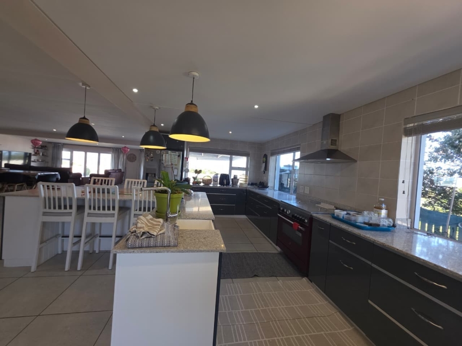 3 Bedroom Property for Sale in Cannon Rocks Eastern Cape